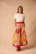 LA JUPE PARMI LES FLEURS - FLEURS