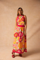 LA JUPE PARMI LES FLEURS - FLEURS